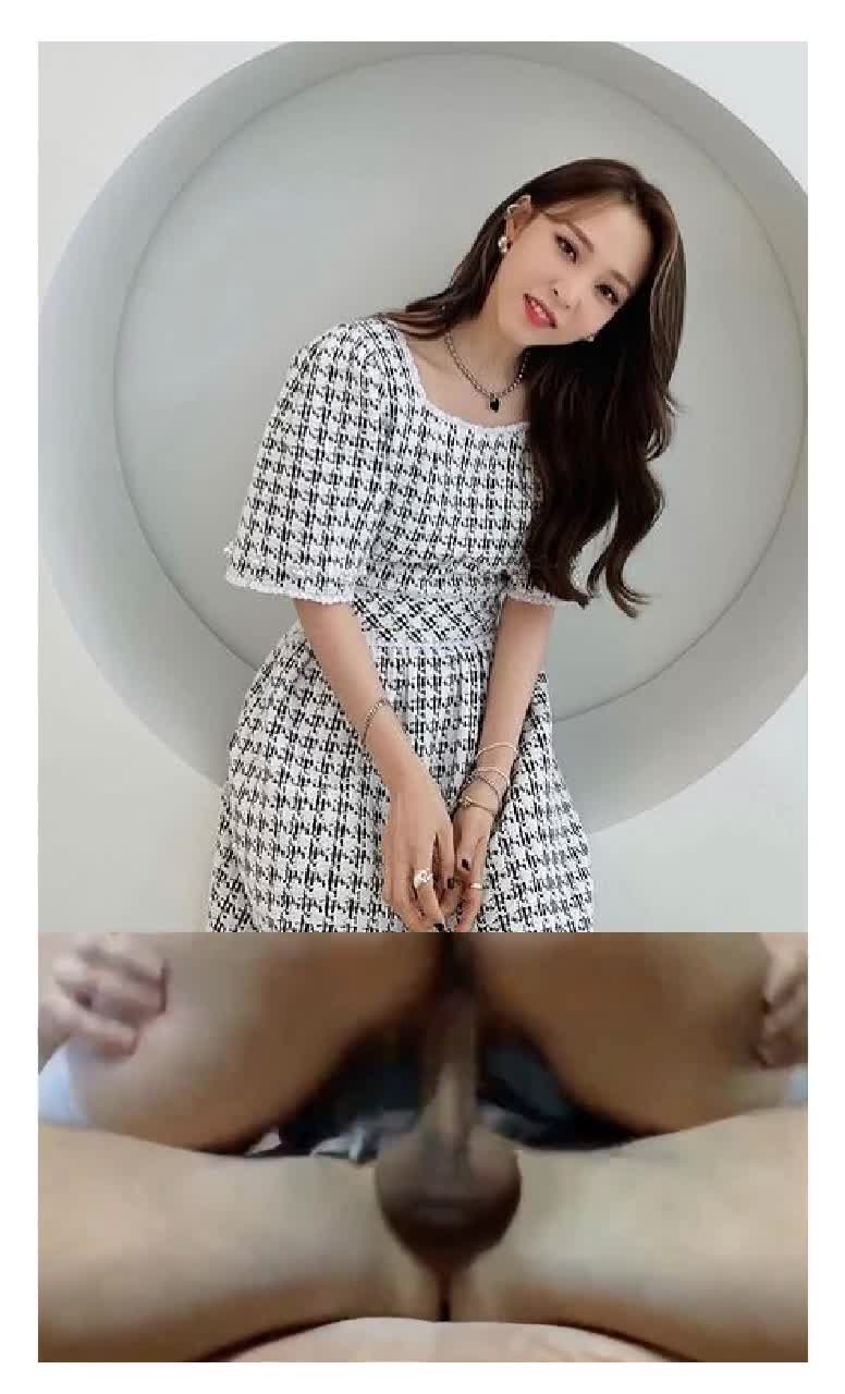 MAMAMOO S Moonbyul Splits Porn Videos Photos EroMe