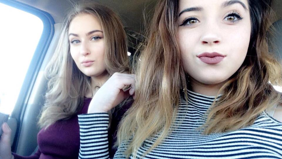 Cute Brunette #cWh5JLM9