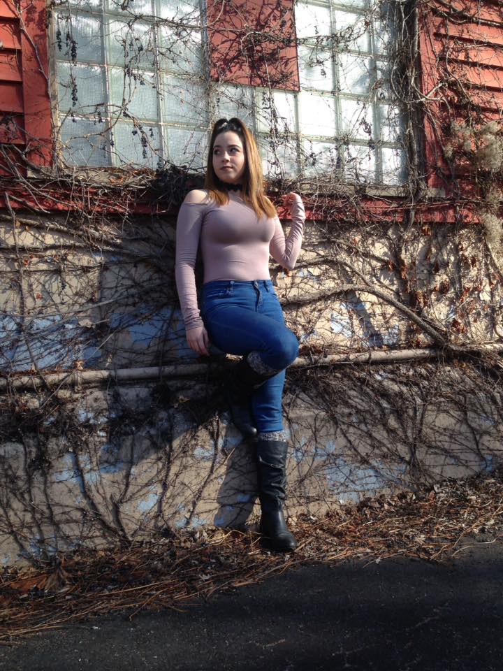 Cute Brunette #cywvSC2X