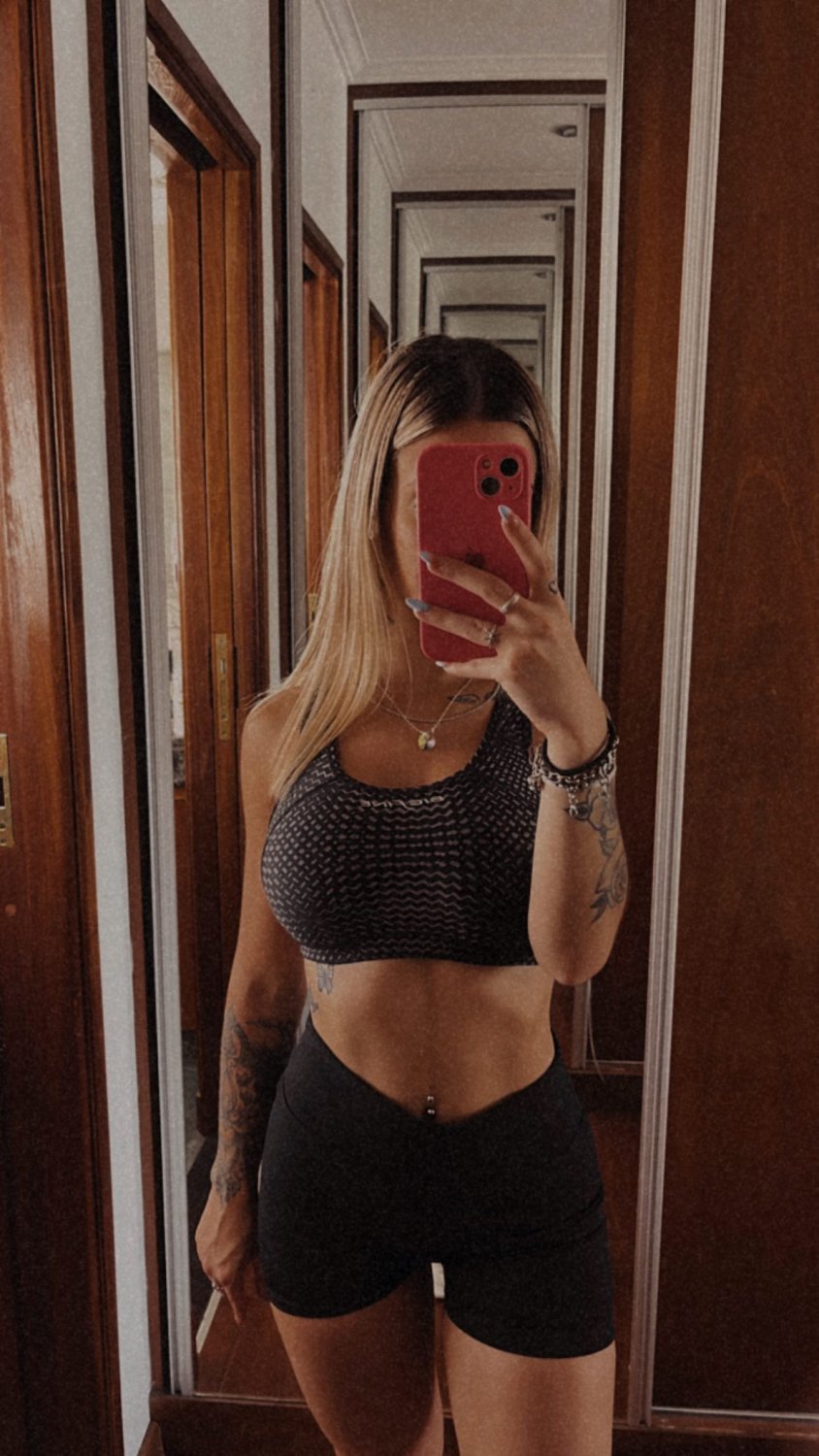 florenciaaldana #hRtYlhbg