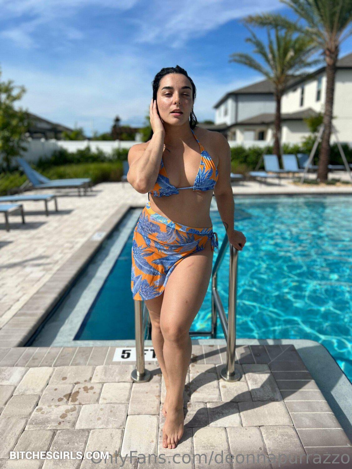 Deonna 1 #VGMTQfmD