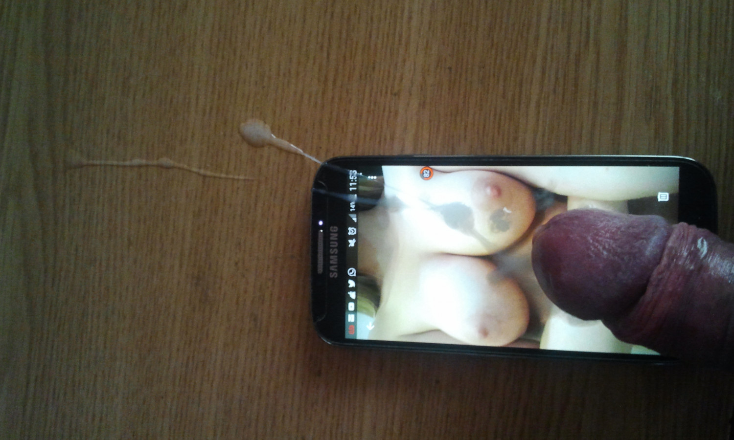 Nice cum tribute for a girl with amazing tits ;) #YvRdvdql