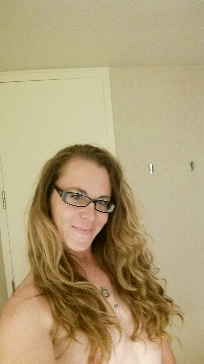 4 - From #tumblr: fun-lds-girls #mormon #garments #6DFerGho