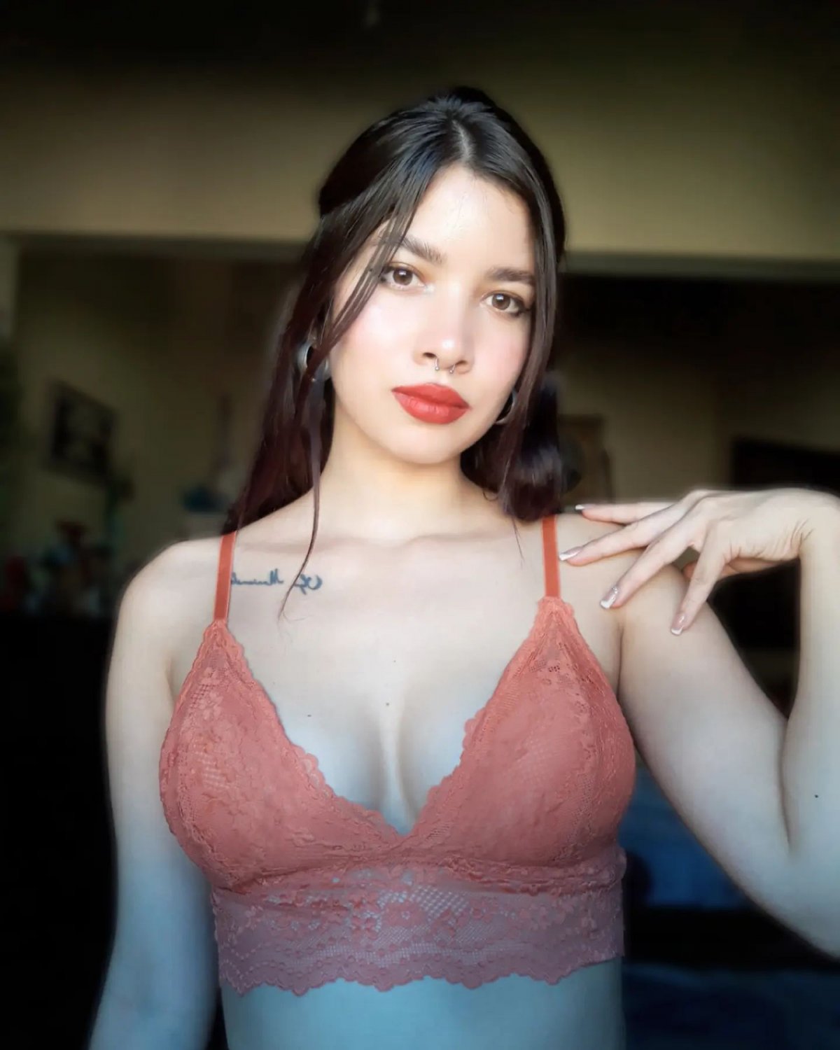 blonde slut latina #09BH0If2