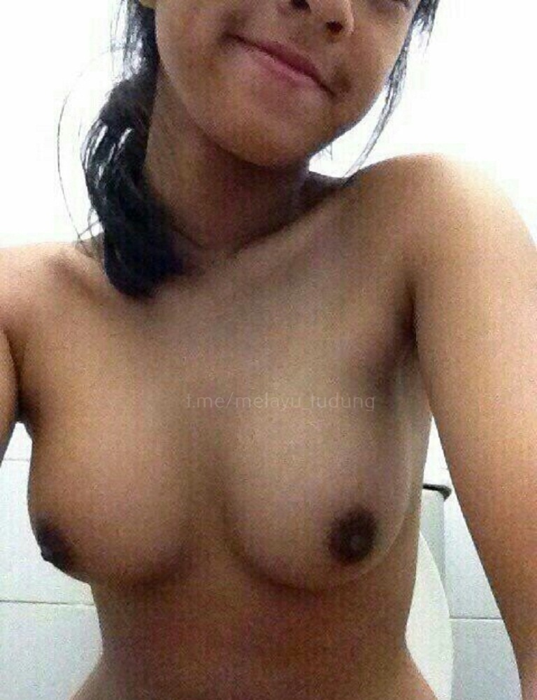 Efira #7F5Dgaru