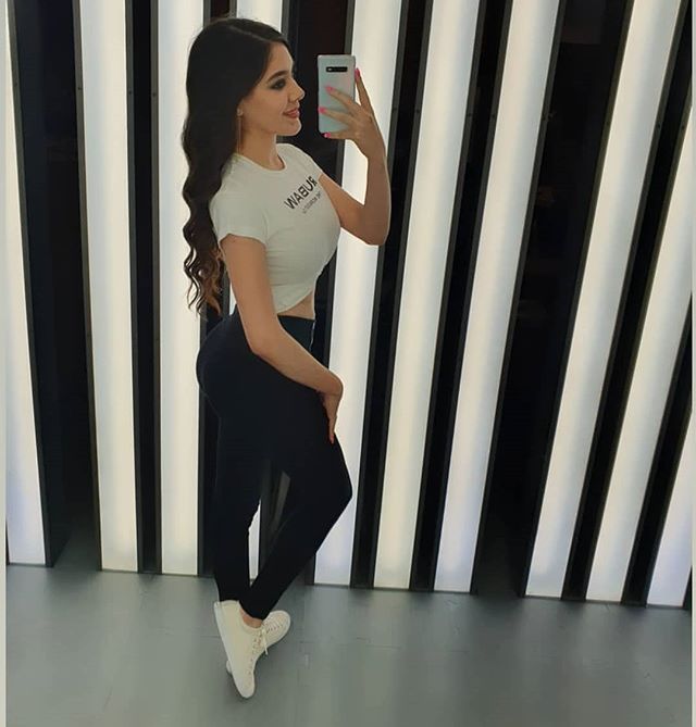 Gaby #r6behsGz