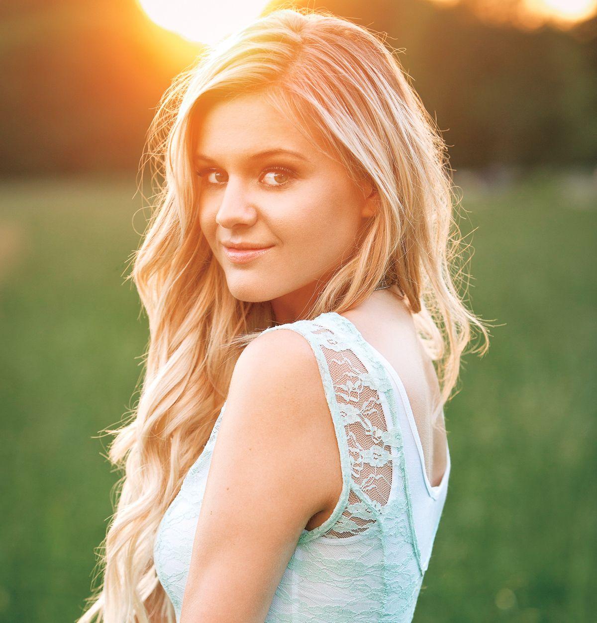 Kelsea Ballerini (2) #OeDGgxLf
