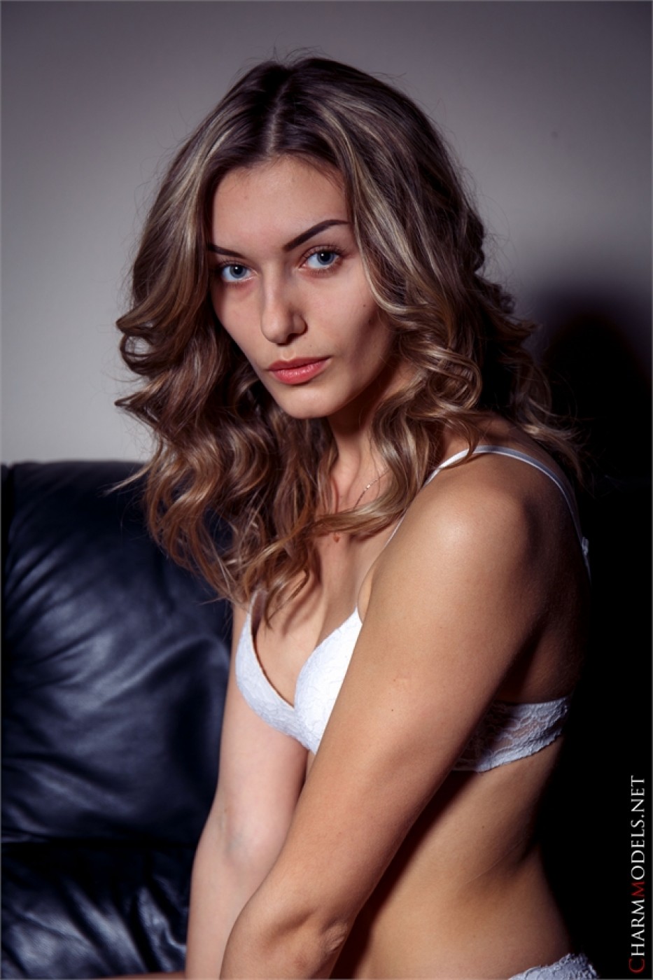 Do you like my new sexy white lingerie? #7PecQ3kc