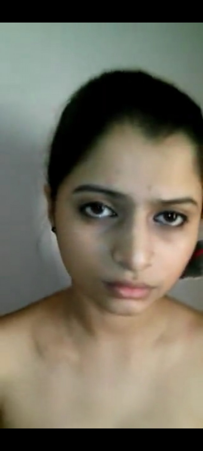 Desi innocent big boob girl full video download...