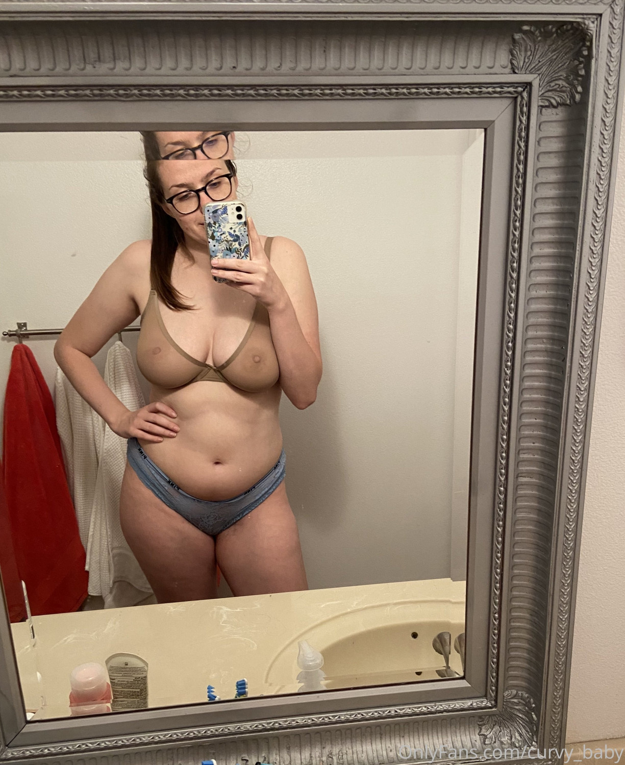 Curvy 4 #K8si03Rm