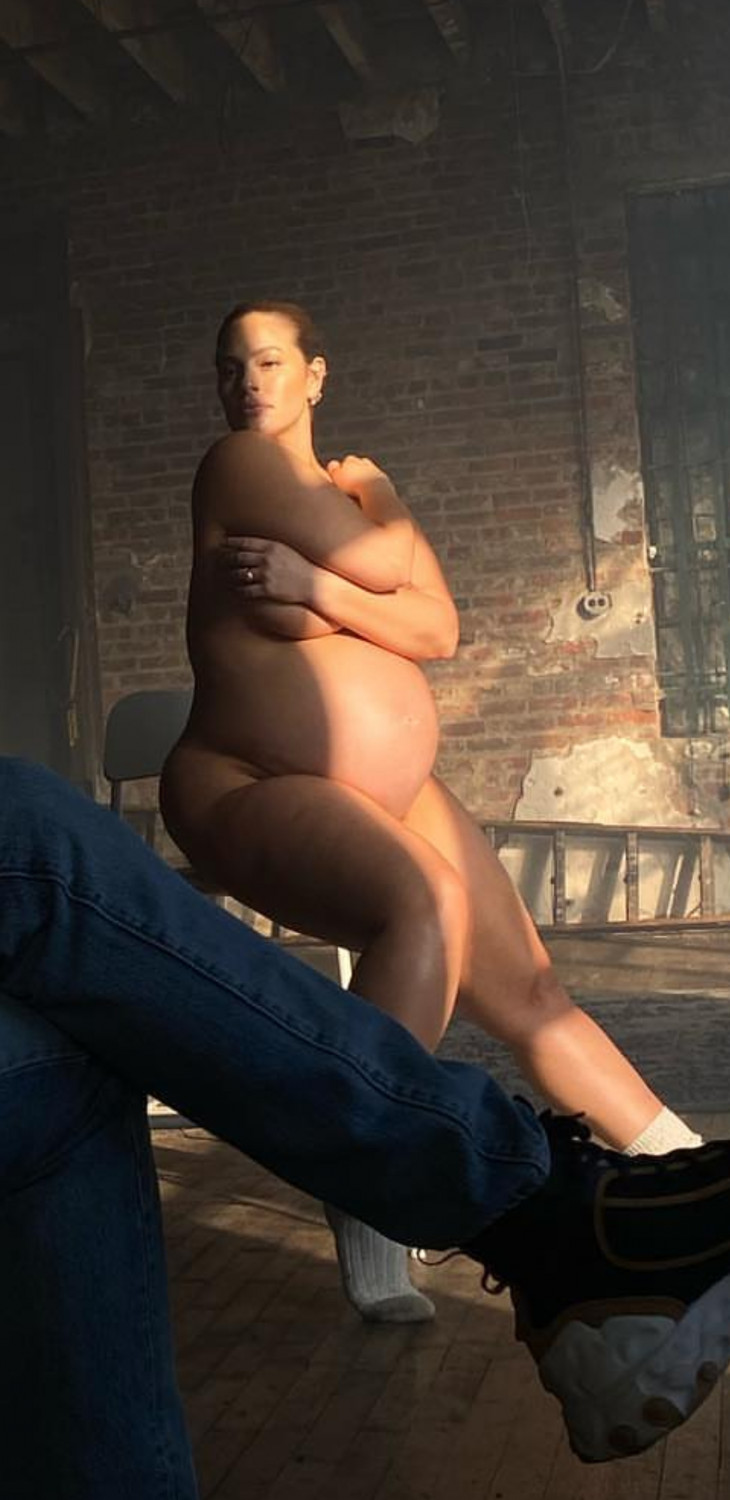 Ashley Graham - Leaked #YaVbTSEl