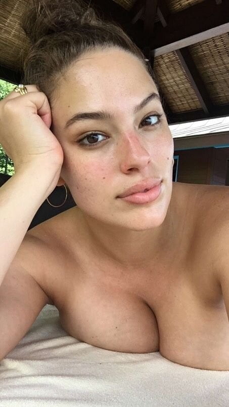 Ashley Graham - Leaked #nDIPBI0c