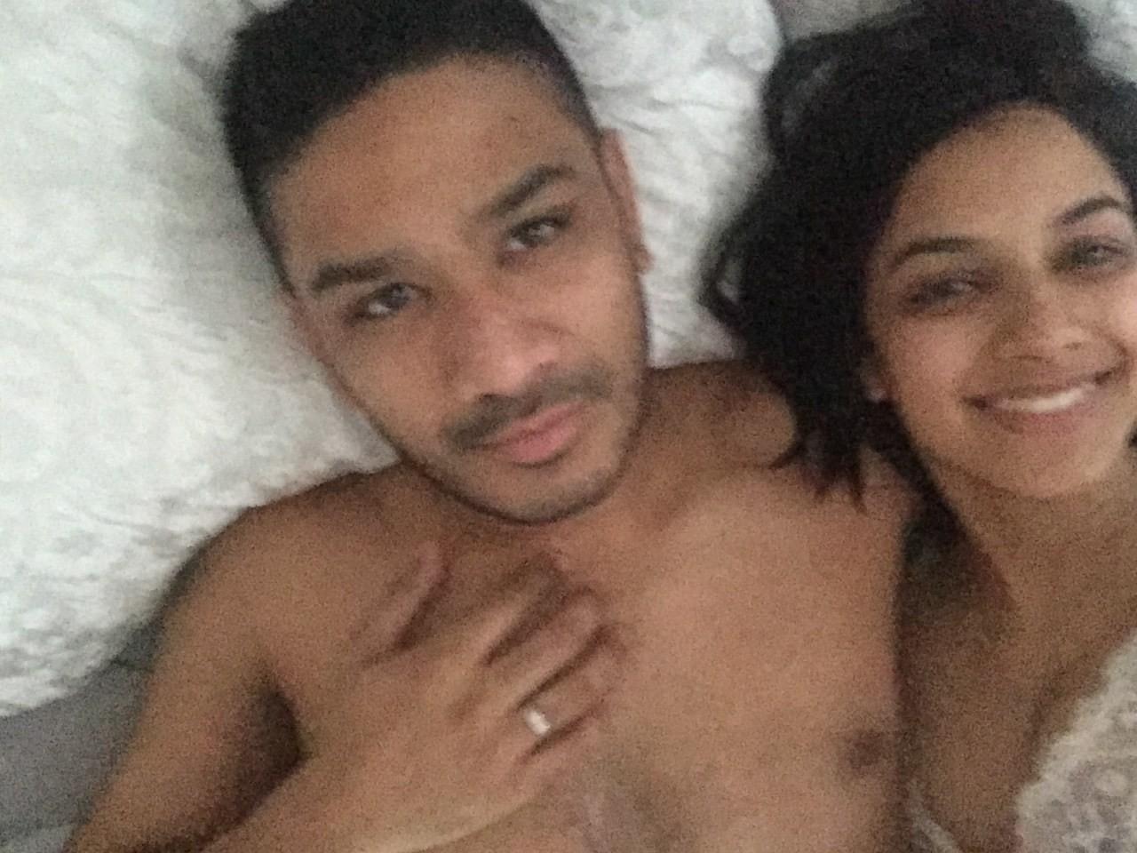 Honeymoon Arab couple FuLL album + videos leaks .. ➡️ downlod free :-🤤😍😍 #Tp1l2mfN