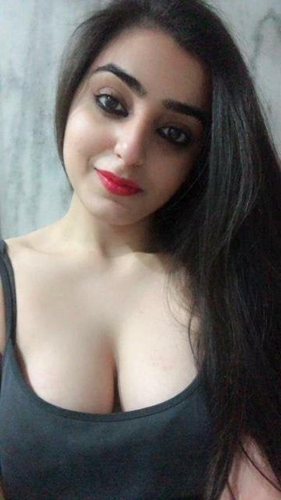 Hottest Indian Girls Naked Gallery - Hot Indian Girl Nudes - Porn Videos & Photos - EroMe