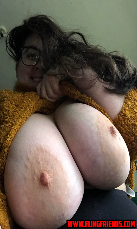 HUGE TITS EVERYWHERE! #wM1bIUZR