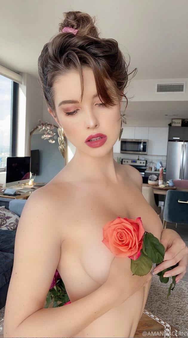 AmandaCerny ONLYFANSMEGA NUDE FOLDER #vL2IpZeC