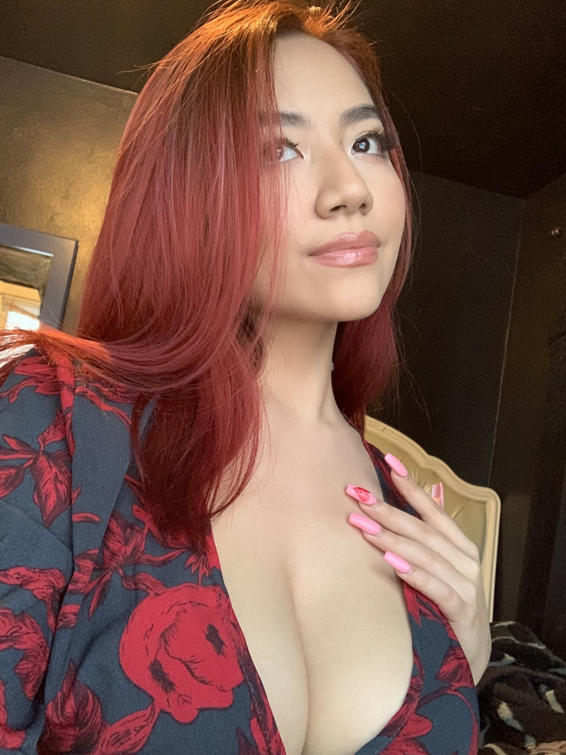 Redhead lady #oXgrCBoQ