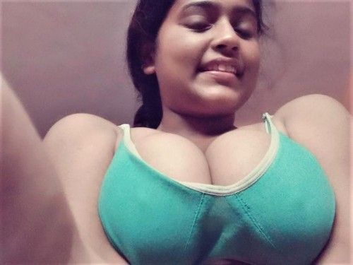 FAMOUS BIGBOOB HORNY INDIAN GIRLFRIEND #O21fCloK