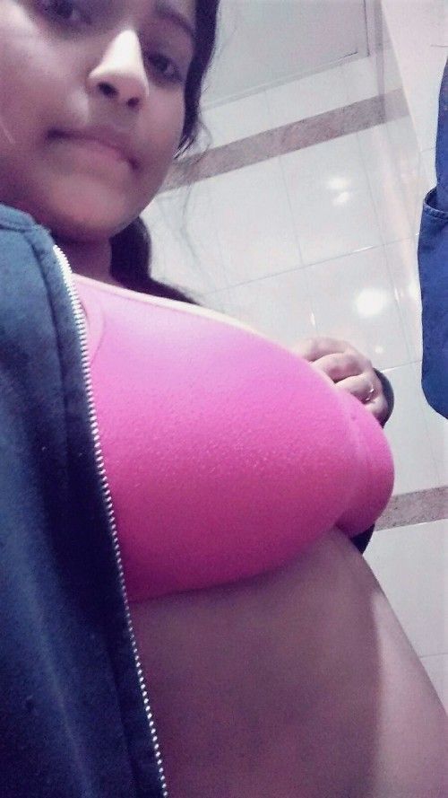 FAMOUS BIGBOOB HORNY INDIAN GIRLFRIEND #QQCDMhuj