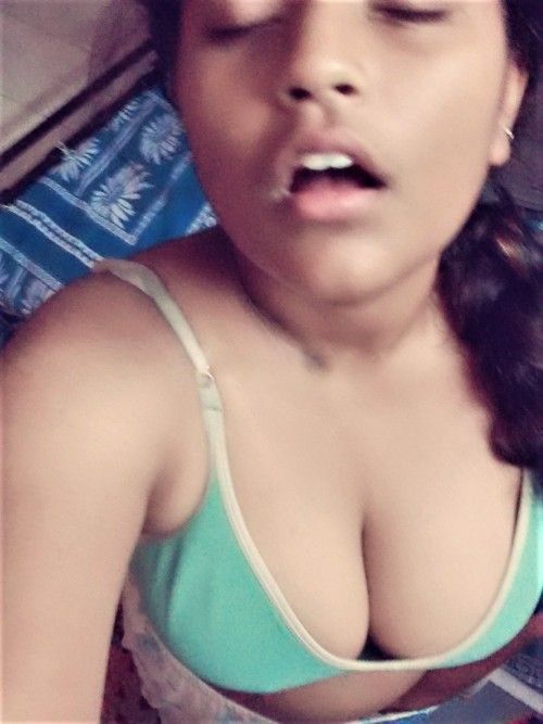 FAMOUS BIGBOOB HORNY INDIAN GIRLFRIEND #SzQIXkuc