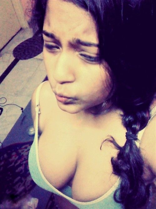 FAMOUS BIGBOOB HORNY INDIAN GIRLFRIEND #mRIiSnpb