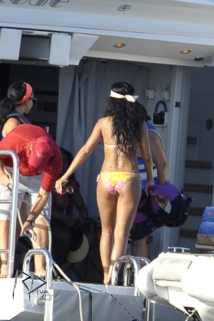 Rhianna Nude New Photo Gallery And Videos #ZUfetV1v