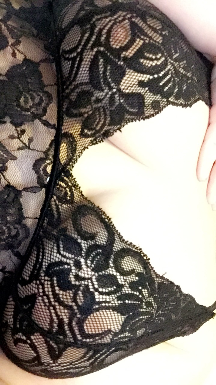 Bbwqueen0915 #snp #sub #sck #toy #vid #pic #g3hiQ8zo