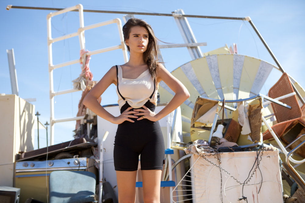 Emily Ratajkowski 18 #8PTVsIPP
