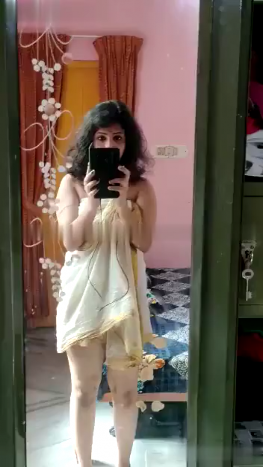 Sex Porn 300 Kerala - HOT MALAYALI GIRL 5 VIDS - Porn Videos & Photos - EroMe