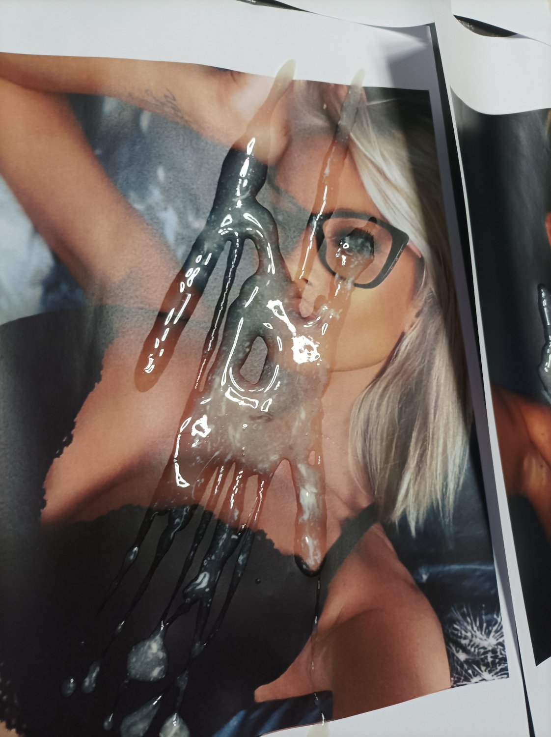 paris roxanne cumtribute #GaMh5QP7