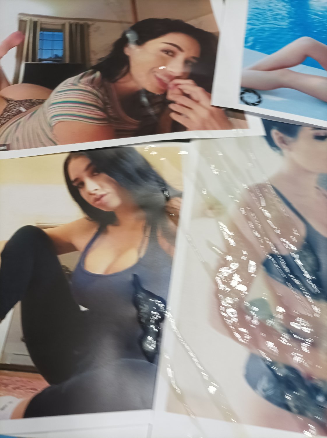 paris roxanne cumtribute #bzZmN3rJ