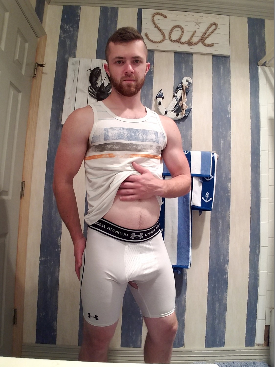 White Compression 2 #BT0xUJri