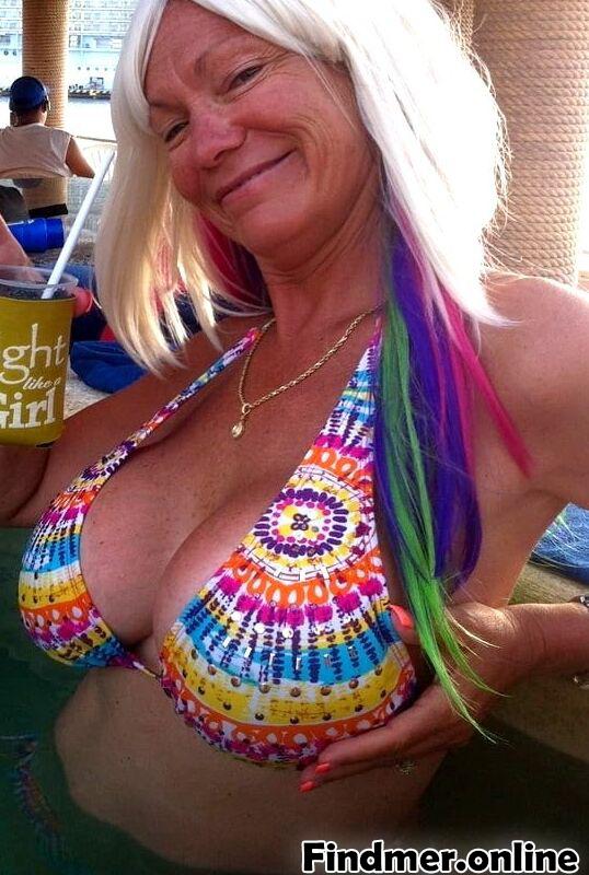 BIKINI #BAaS0AVh
