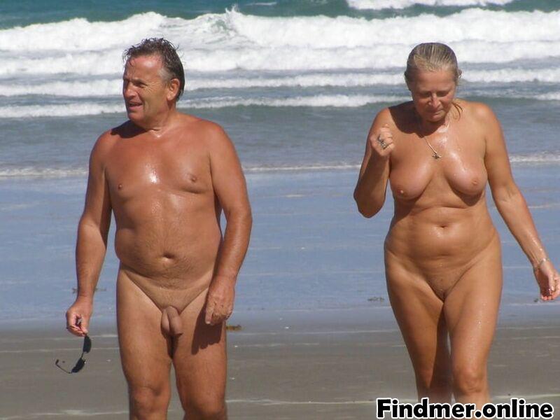 NUDE COUPLES #LjtaDpKN