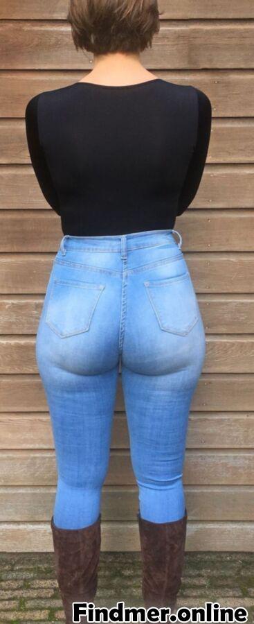 Nice Asses in Tight Jeans #mB49q72g