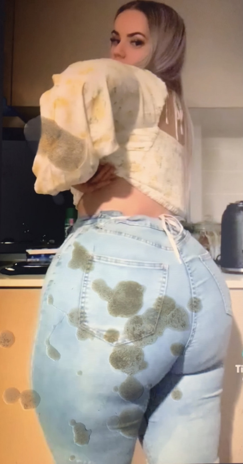 Hot Blonde PAWG in Jeans Cum Tribute 1 #sqtyfY6t