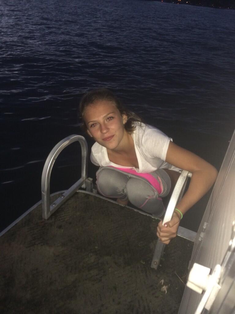 Amateur Girls Caught Peeing (part 6) #ekufIF5A