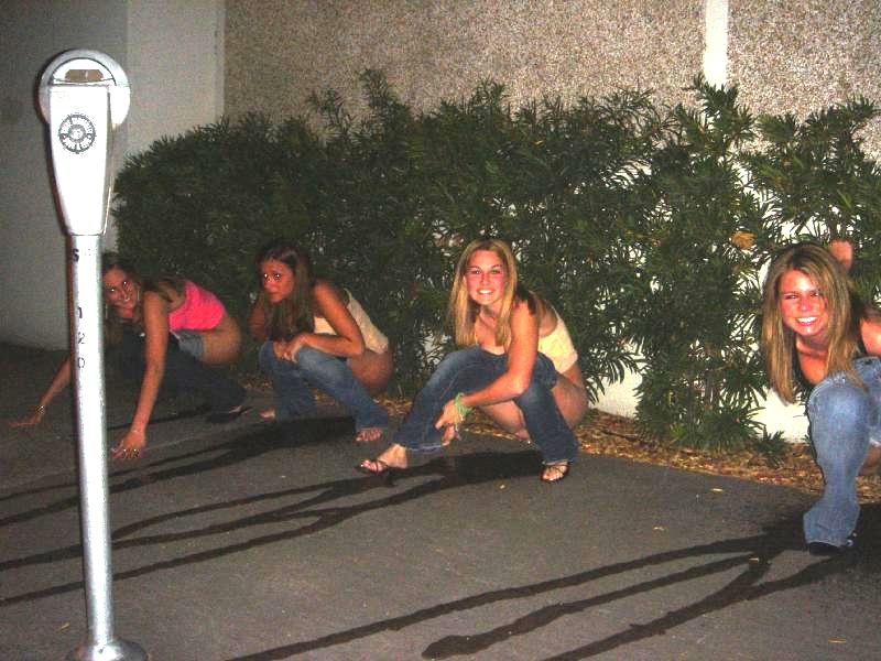 Amateur Girls Caught Peeing (part 6) #f3NCn4EM