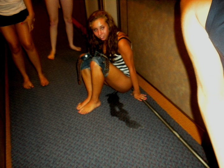 Amateur Girls Caught Peeing (part 6) #pKoiJqvd