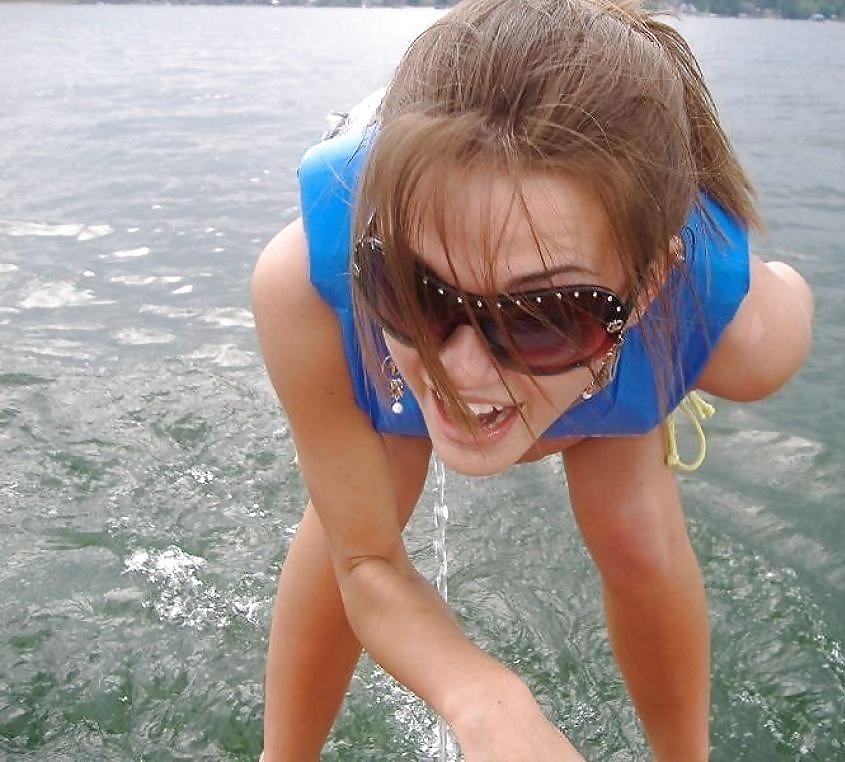 Amateur Girls Caught Peeing (part 6) #vaXIDvRp