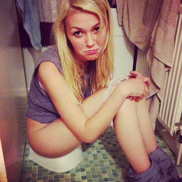 Amateur Girls Caught Peeing (part 6) #zGYww0L0