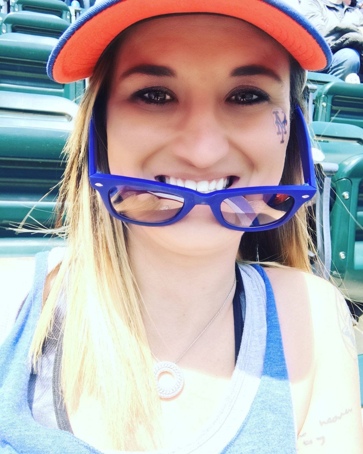 memyselfandmrmet aka lauren #6ya4QH1z