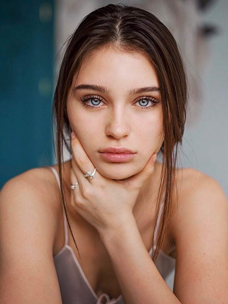 Sophi dreamy. Софи кнайт. Софи Найт модель. Софи кнайт селфи. Софи Найт модель hot.