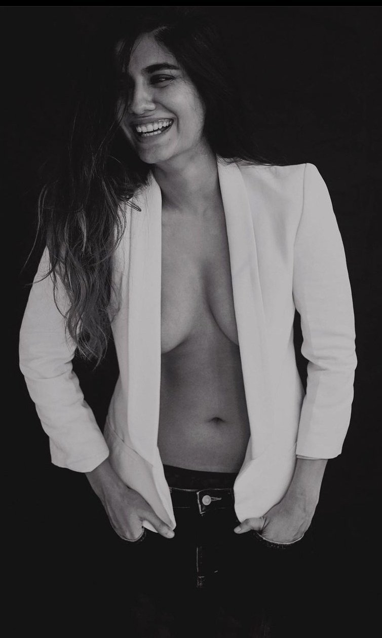 Shreya Dhanwantary #h3x9hBir