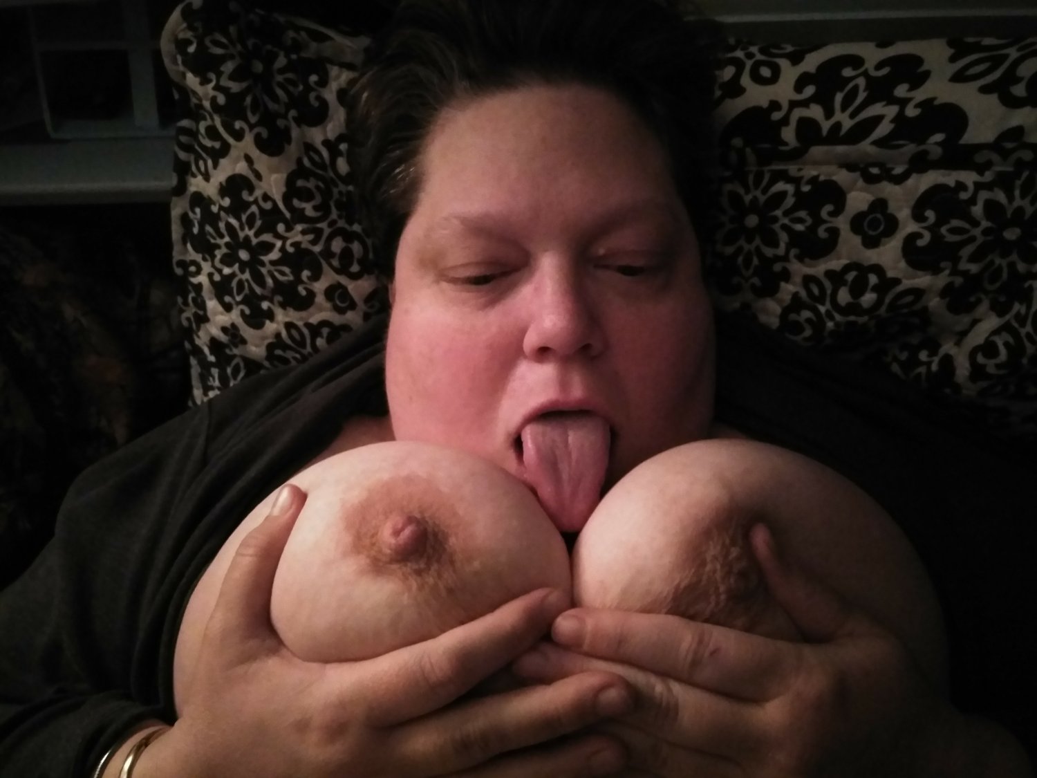 My BBW wife #IdJxGLAA