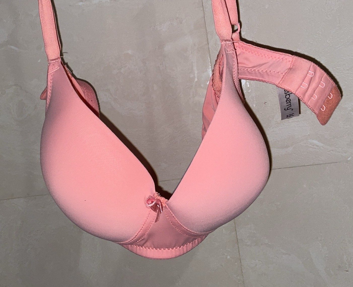 blasted my thick load of gf&apos;s sexy 32C <b>pink</b> <b>bra</b> 💦 #DqBpMO2Q.