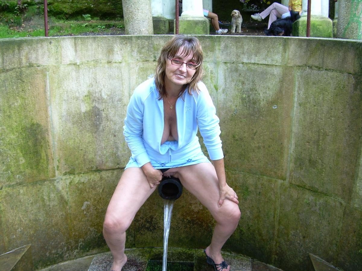 Amateur Granny Photos #c9EUYagt